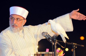 Dr-Tahir-ul-Qadri-speech-Bombay-India_20120317_15