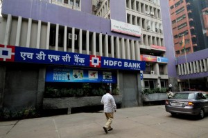 HDFC Bank2--621x414