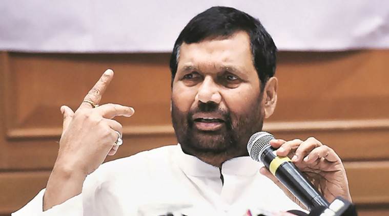 Mumbai: Union Minister for Consumer Affairs, Food and Public Distribution, Ram Vilas Paswan addresses a press conference in Mumbai on Monday to brief about initiatives of his Ministry during the last one year. PTI Photo by Santosh Hirlekar (PTI5_25_2015_000131A)