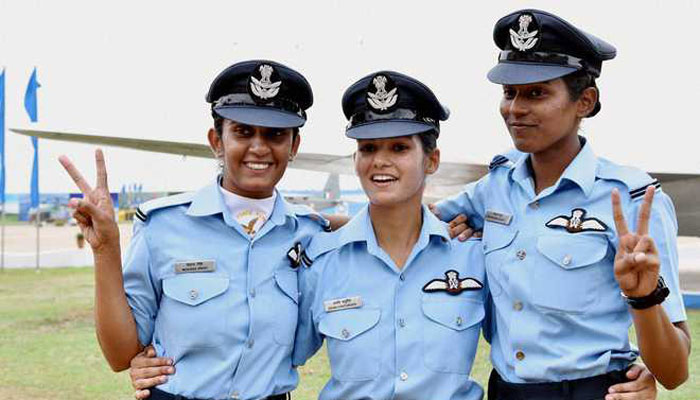 629939-women-fighter-pilots