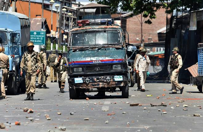 Seven-injured-in-Srinagar-grenade-attacks