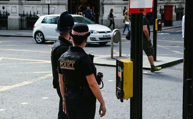 65u9rvc8_london-police-generic_650x400_02_February_20