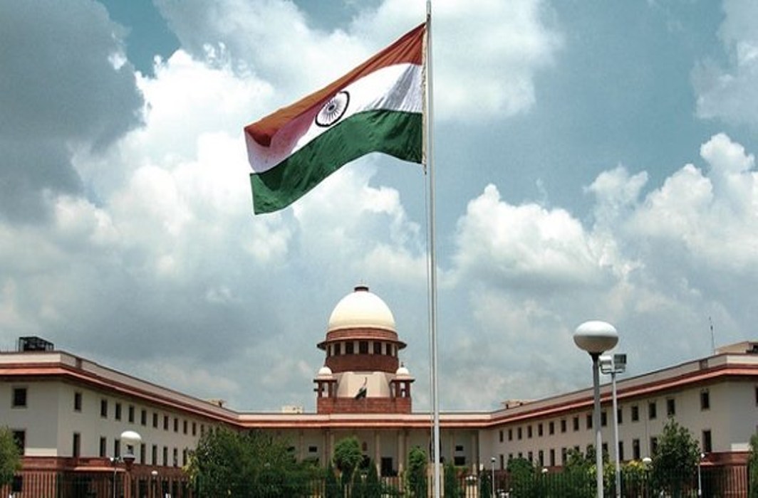 supreme-court-india-flag