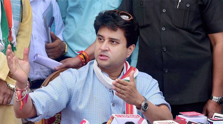 Bhopal: Former Union Minister and Congress MP Jyotiraditya Scindia addressing a press conference during his visit to Bhopal on Wednesday. PTI Photo(PTI9_7_2016_000055A) *** Local Caption ***